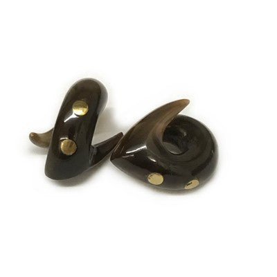 0g "Flying V" Loops in Tortoise Water Buffalo Horn with Brass