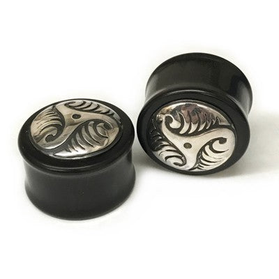Black Dogwood Plugs with Ornate Silver Pattern - PBDS29