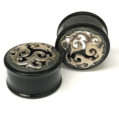 Borneo Mandala in Black Water Buffalo Horn with Silver