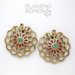 Hex-Dala Lattice Ear Weights in Mixed Metals with Gem Accent