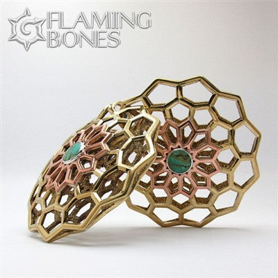 Hex-Dala Lattice Ear Weights in Mixed Metals with Gem Accent