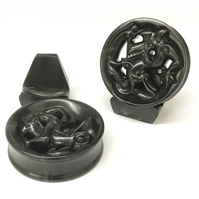 Naga Dayak II Eyelets in Black Dogwood
