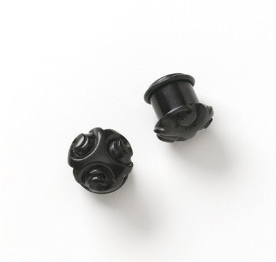 Single Flare Organic Black Dogwood Plugs - Geo Flora 1